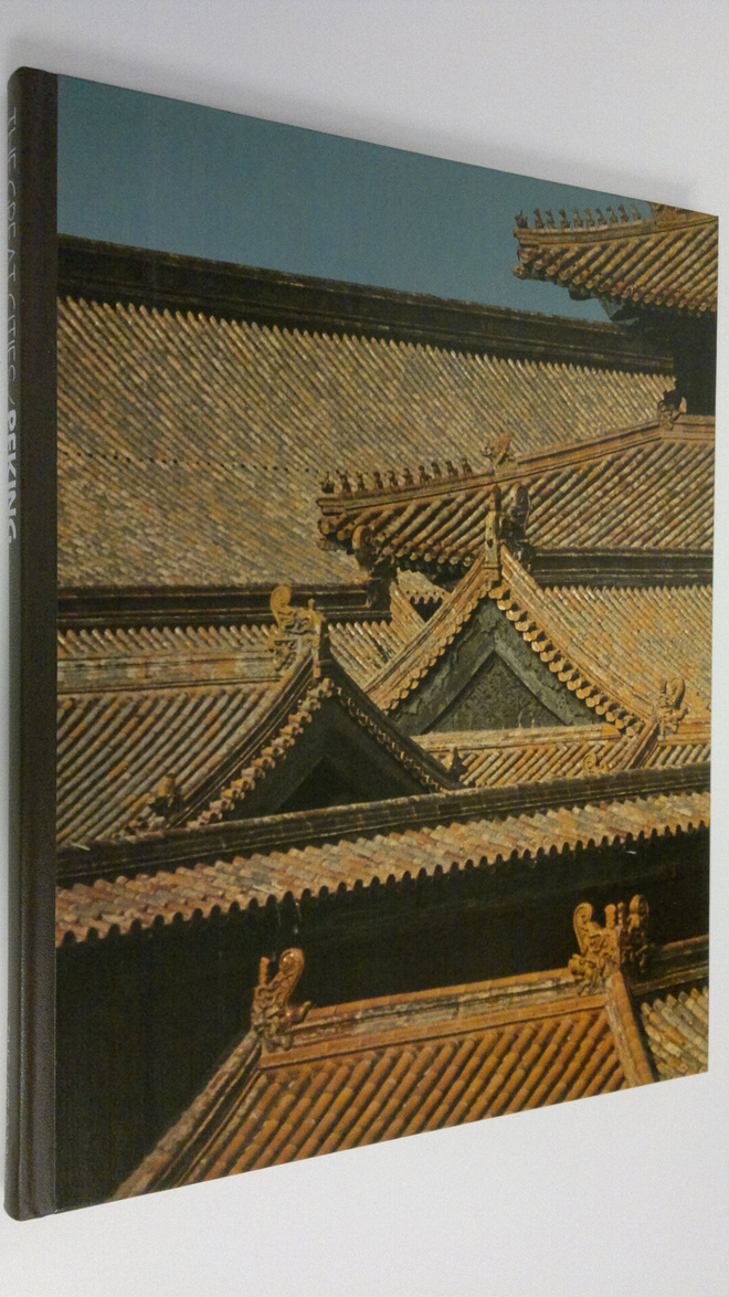 David Bonavia : Peking