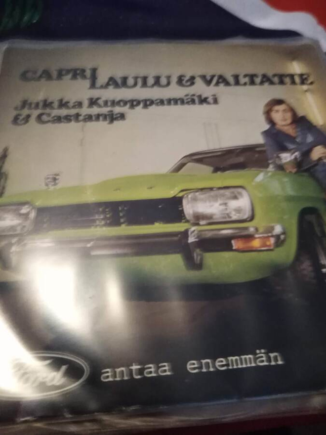 Jukka Kuoppamäki  Capri Laulu / Valtatie