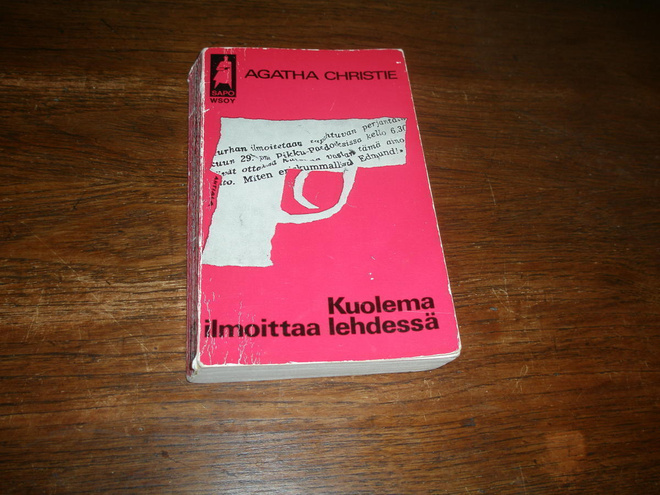 Agatha Christie : Kuolema ilmoittaa lehdessä SAPO 79