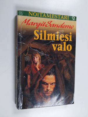 Margit Sandemo : Silmiesi valo