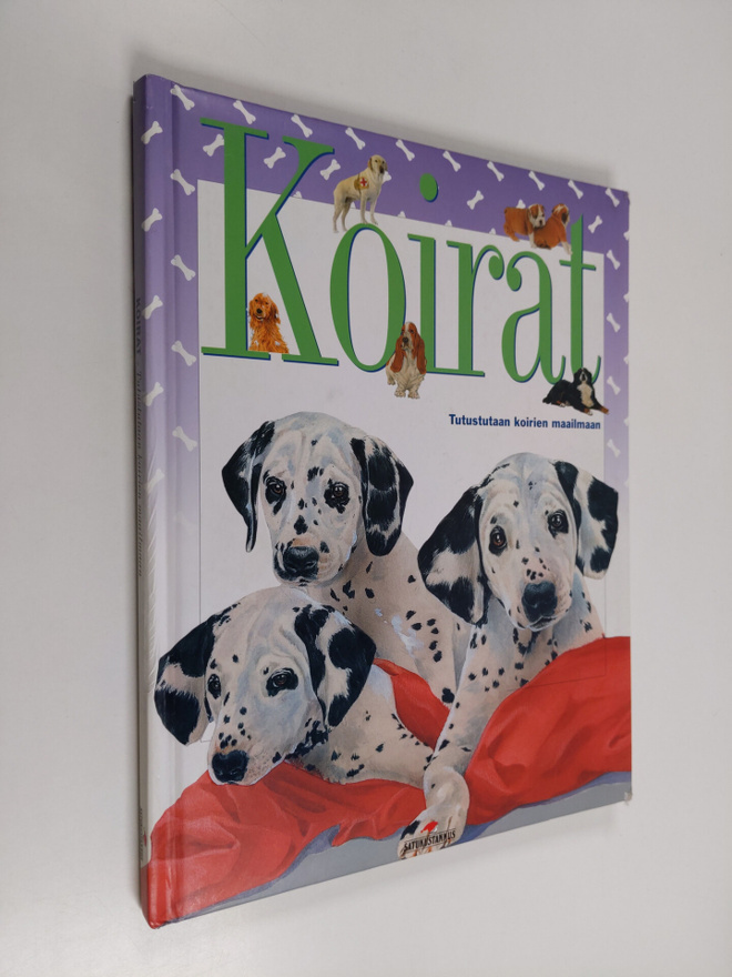 Cristina Maria Banfi : Koirat : tutustutaan koirien maail...
