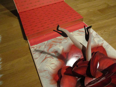 Christian Louboutin ISO "kenkäfetissikirja" David Lynch