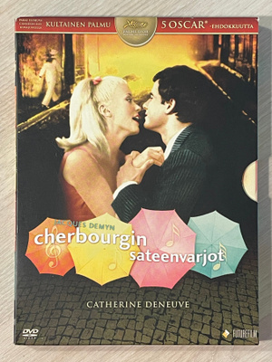 Cherbourgin sateenvarjot (1964) Catherine Deneuve