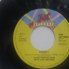 OLIVIA NEWTON - JOHN and CLIFF RICHARD 7 " Single - pikkukuva 3