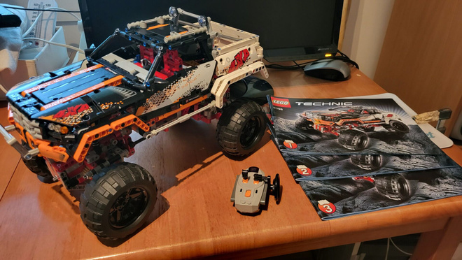 Lego Technic 9398 4x4 Crawler
