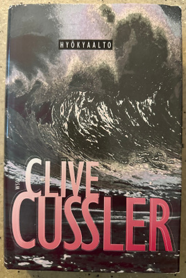 [Kirja] CLIVE CUSSLER: HYÖKYAALTO