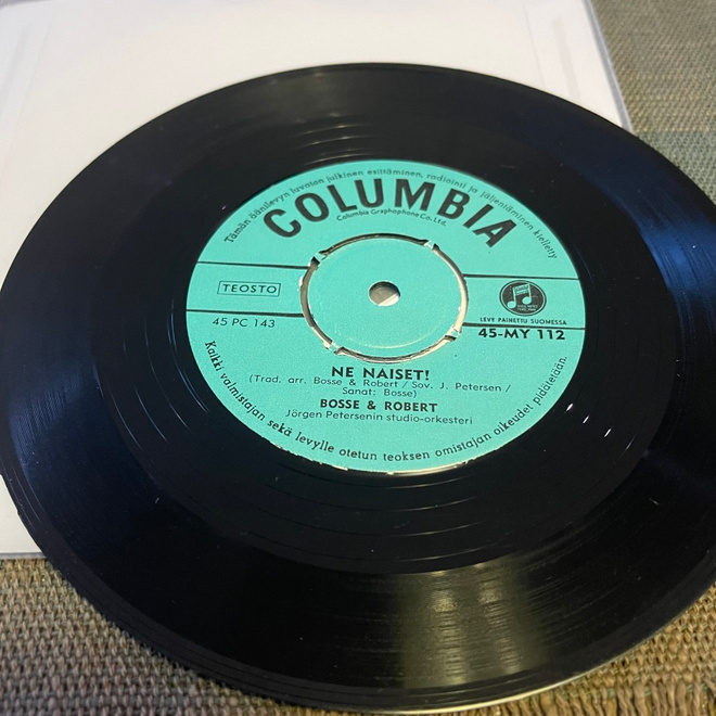 BOSSE & ROBERT: Hoida itsesi * Ne naiset* FIN 1964