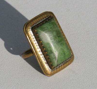 Kalevala Koru pronssinen sormus vihertävällä kivellä Vintage