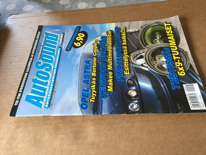 AUTOSOUND LEHTI 6-7/2004 HYVÄ