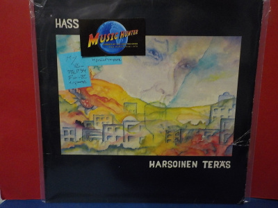 HASSISEN KONE - HARSOINEN TERÄS FIN -82 1. PAINOS M-/VG- LP