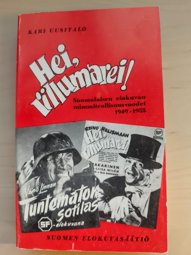 Kari Uusitalo: Hei, rillumarei!