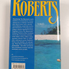Nora Roberts : Angeliquen kirous - pikkukuva 2