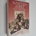 Riikka ym. (toim.) Raitis : Naisten aseet : suomalaisena ... - pikkukuva 1