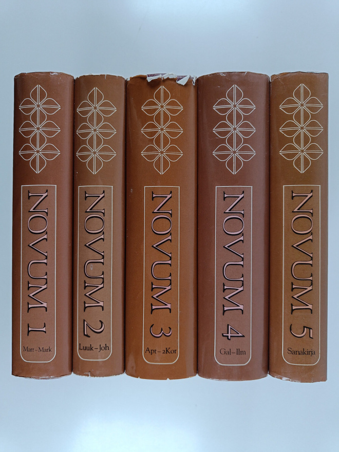 Novum 1-5 : Uusi testamentti selityksin