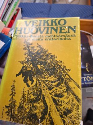 Veikko Huovinen Pylkkäs konsta mehtäämässä ja muita erätarin