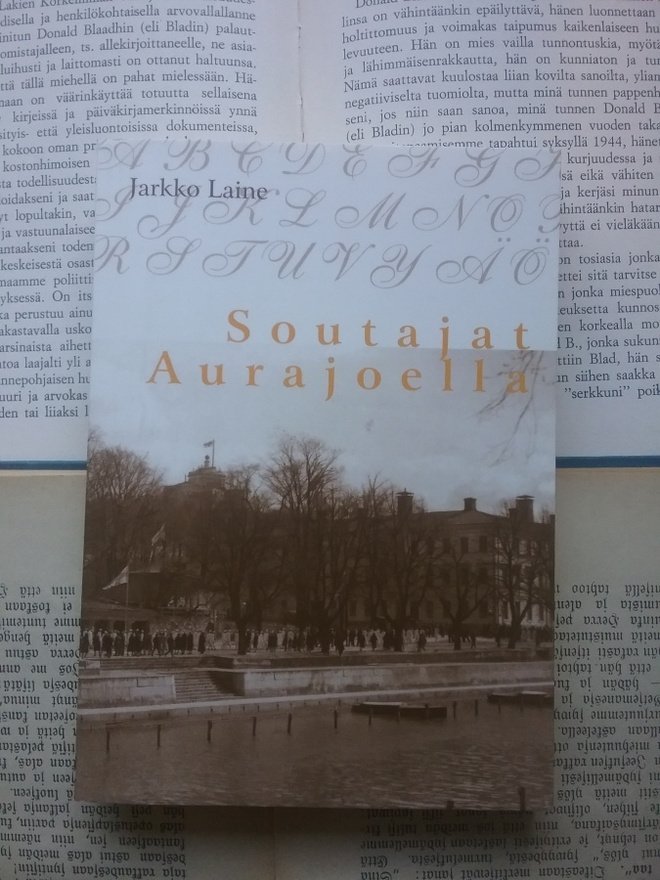 Jarkko Laine - Soutajat Aurajoella (nid.)