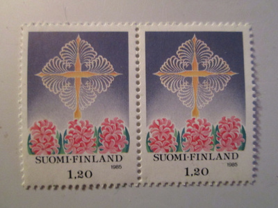 POSTITUORE POSTIMERKKIPARI 1985 JOULUMERKKEJÄ