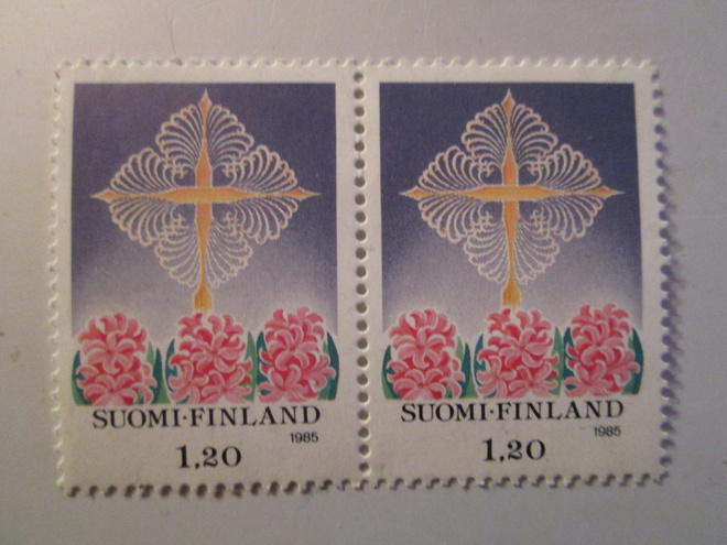 POSTITUORE POSTIMERKKIPARI 1985 JOULUMERKKEJÄ