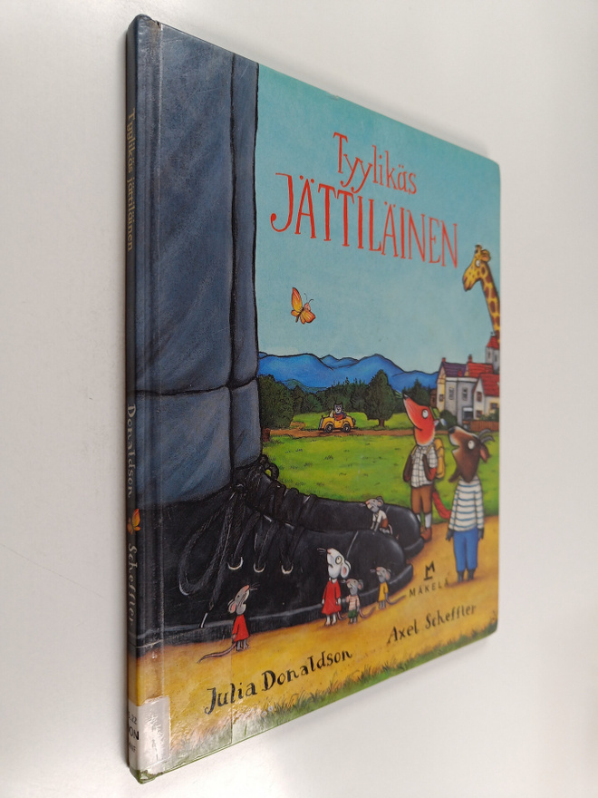 Axel Scheffler ym. : Tyylikäs jättiläinen