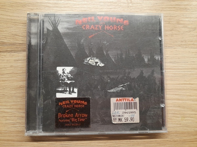 Neil Young With Crazy Horse – Broken Arrow