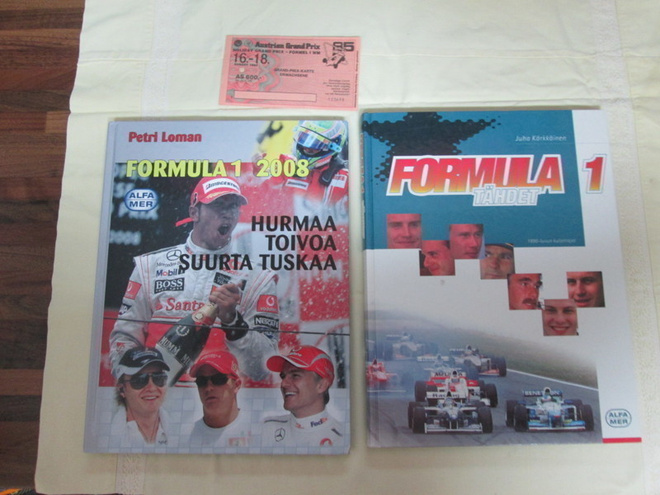 2 FORMULA KIRJAA + AUSTRIAN GRAND PRIX pääsylippu v 1985 !