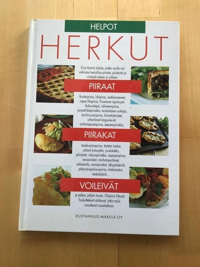 Helpot Herkut : Piiraat, piirakat, voileivät ( 1995 )
