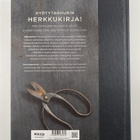 Heidi Haapalahti : Makutarhuri - pikkukuva 2
