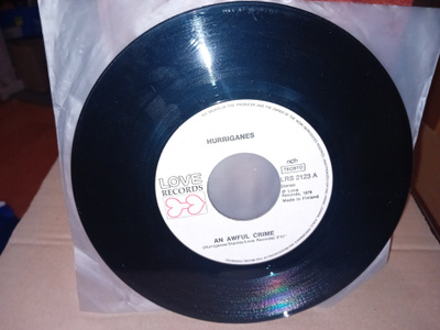 7"single Hurriganes : An Awful Crime / Oh Baby Doll ( SIS P