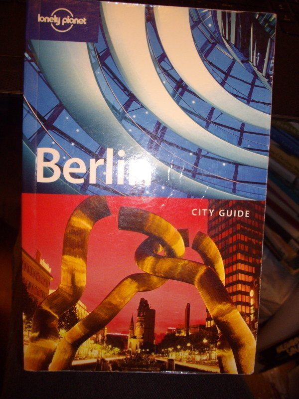 Lonely Planet City Guide BERLIN (2004) Sis.postikulut
