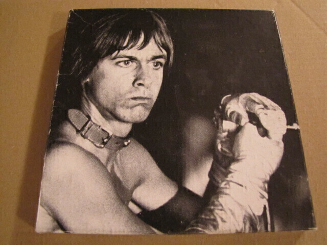 Iggy and the stooges Revenge box 5 x 7 45 Ranska 1990 Pop