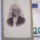 VANHA CDV Visiitti Valokuva Mies Pienoiskunniamerkit 1900-l - pikkukuva 1