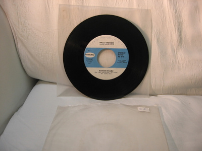 Pauli Räsänen: Kotkan ruusu/ Vieraalla maalla 7"