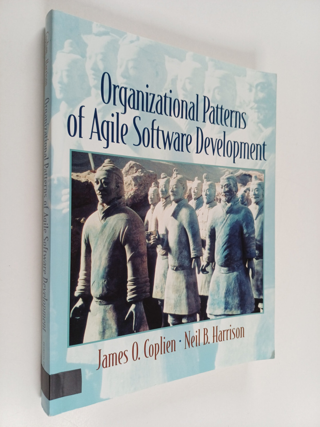 James O. Coplien : Organizational patterns of agile softw...