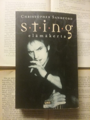 Christopher Sandford - Sting: elämäkerta (nid.)