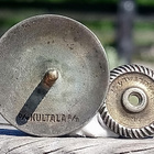 Hopeavärinen Valmistajan leimalla. Halkaisija - 20 mm. - pikkukuva 3
