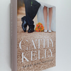 Cathy Kelly : Kaikki alkoi Pariisissa - pikkukuva 1
