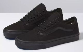 Vans Old Skool Black/Black Eri kokoja saatavilla
