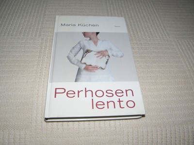 Maria Küchen Perhosen lento