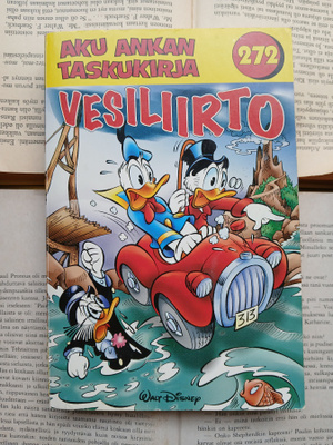 Aku Ankan taskukirja 272: Vesiliirto