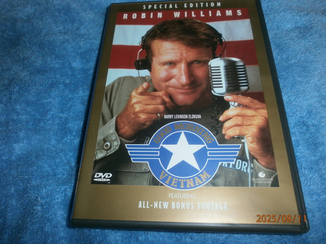 GOOD MORNING VIETNAM    -     DVD