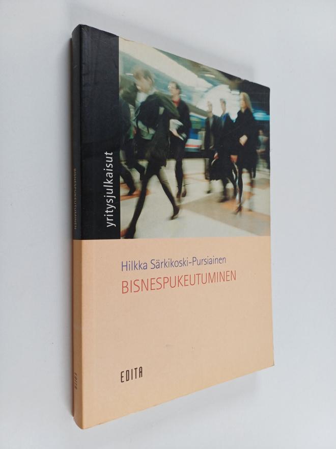Hilkka Särkikoski-Pursiainen : Bisnespukeutuminen