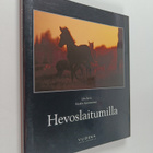 Juha Erola : Hevoslaitumilla - pikkukuva 1