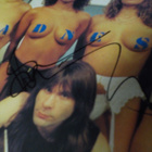 BRUCE DICKINSON [IRON MAIDEN] NIMIKIRJOITUS LEHTILEIKKEESSÄ - pikkukuva 2