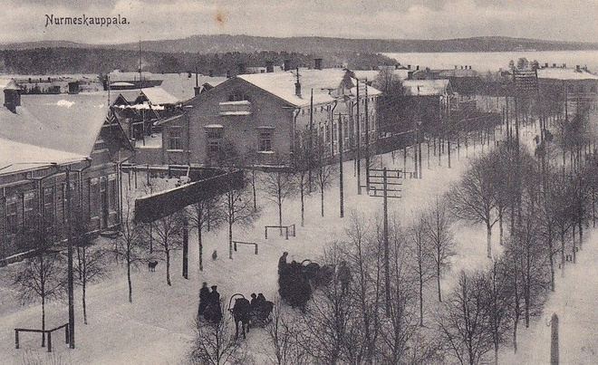 NURMES KAUPPALANA SIELTÄ KULKENUT -13