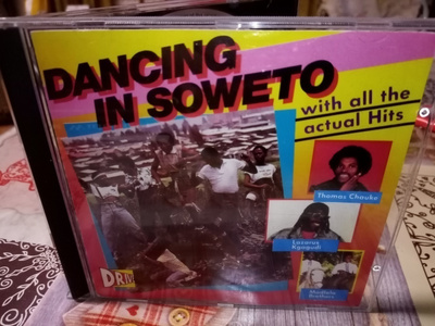 CD :  V/A :  Dancing in Soweto ( SIS POSTIKULU)