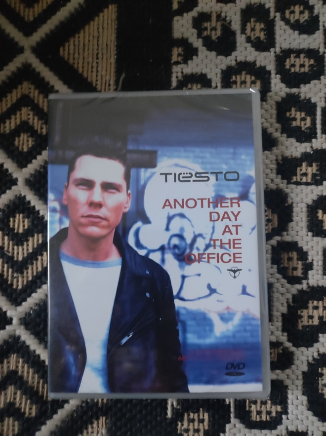 Tiesto another day at the office