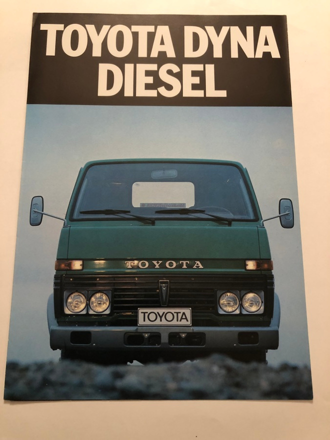 Myyntiesite - Toyota Dyna Diesel - 2/1978