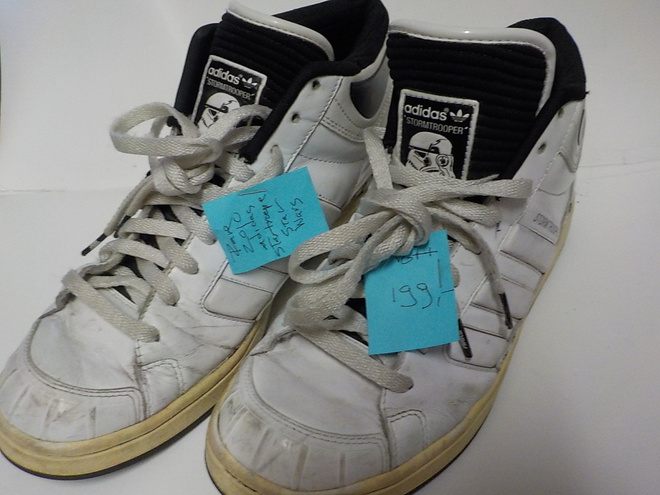 ADIDAS - RARE STAR WARS STORMTROOPER KENGÄT KOKO 43½