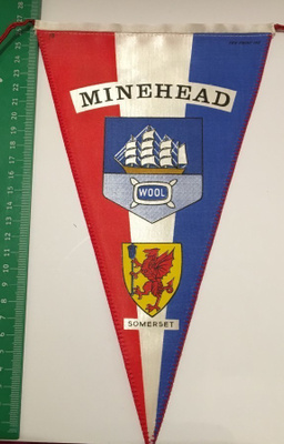 matkamuisto viiri MINEHEAD