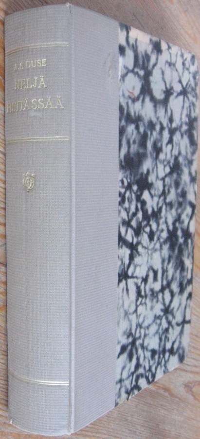S. A. Duse: Neljä ristiässää, Ahjo 1919. 288 s.